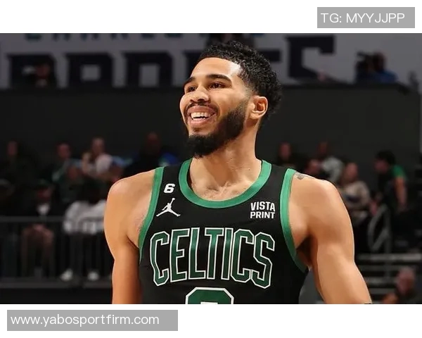 媒体人点评老里执教水平提升雄鹿引领东部竞争新格局